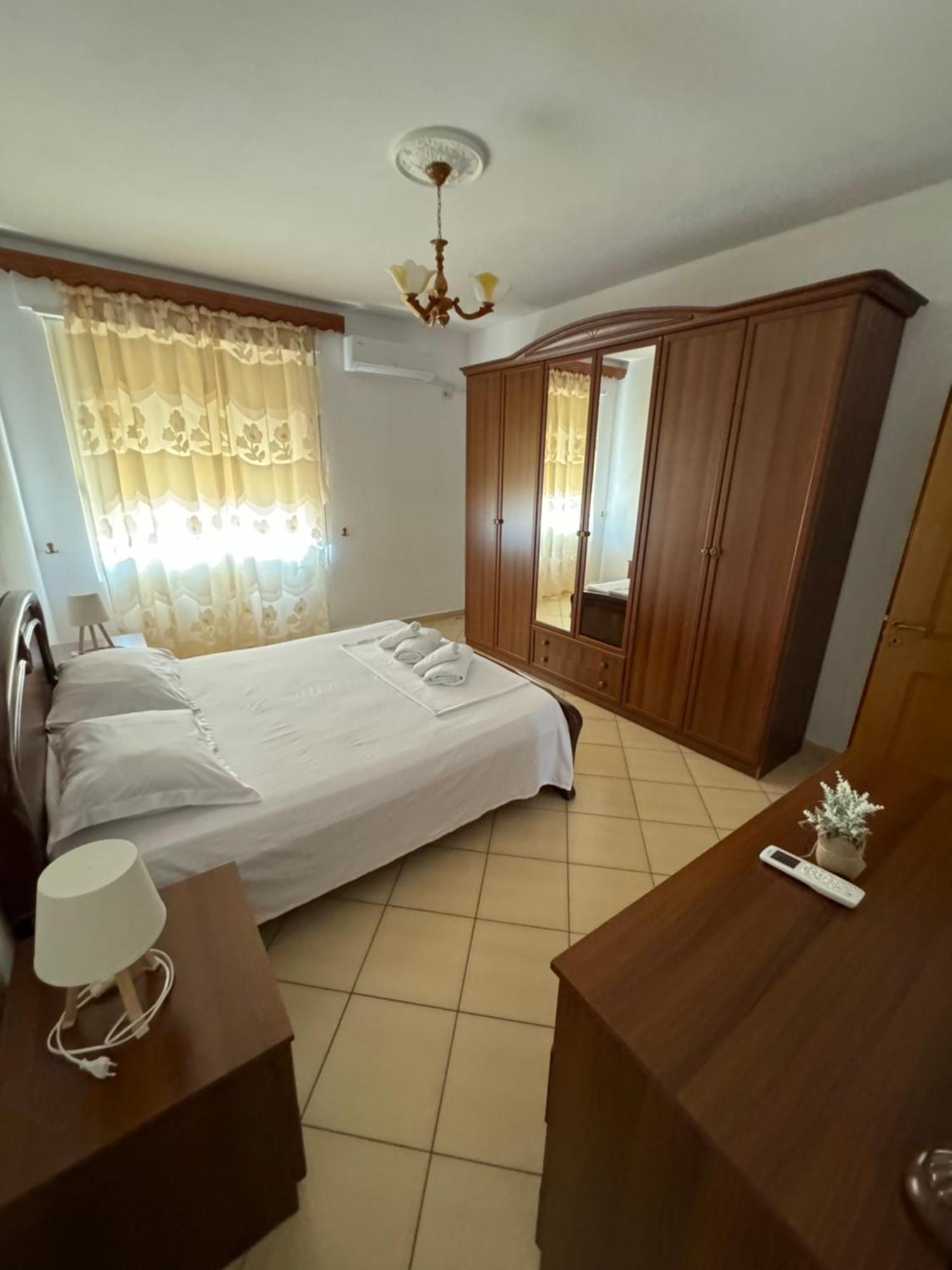 Blehami_Entire_Apartment Berat Buitenkant foto